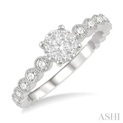 1/3 Ctw Round Shape Lattice Lovebright Diamond Cluster Ring in 14K White Gold