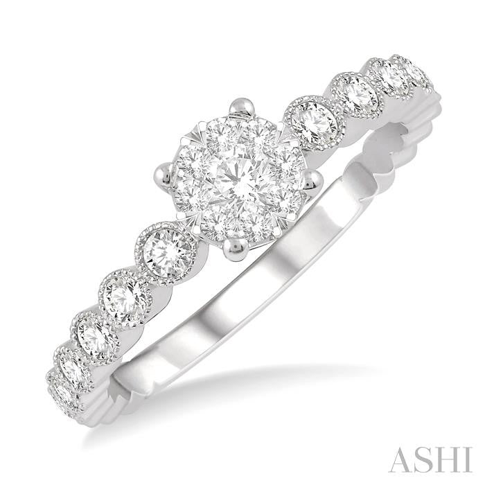 1/3 Ctw Round Shape Lattice Lovebright Diamond Cluster Ring in 14K White Gold