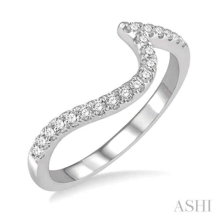 1/5 Ctw Curved Scoop Round Cut Diamond Wedding Band in 14K White Gold