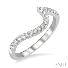 1/5 Ctw Curved Scoop Round Cut Diamond Wedding Band in 14K White Gold