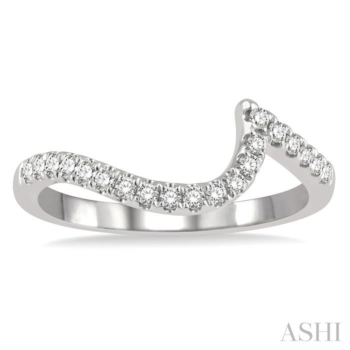 1/5 Ctw Curved Scoop Round Cut Diamond Wedding Band in 14K White Gold