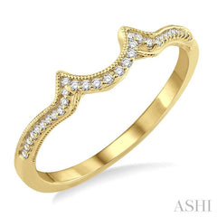 1/10 Ctw Round Cut Diamond Wedding Band in 14K Yellow Gold