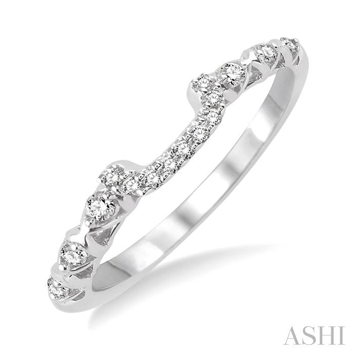 1/6 Ctw Round Cut Diamond Wedding Band in 14K White Gold
