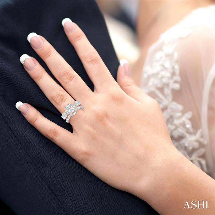 1 Ctw Round Cut Diamond Lovebright Bridal Set with 3/4 Ctw Engagement Ring and 1/5 Ctw Wedding Band in 14K White Gold