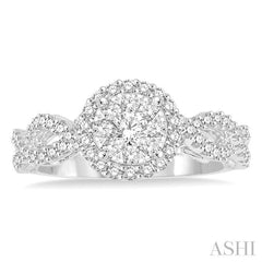 3/4 Ctw Round Cut Diamond Lovebright Ring in 14K White Gold