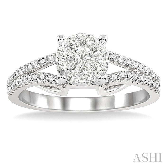 1/2 Ctw Round Cut Diamond Lovebright Engagement Ring in 14K White Gold