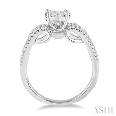 1/2 Ctw Round Cut Diamond Lovebright Engagement Ring in 14K White Gold