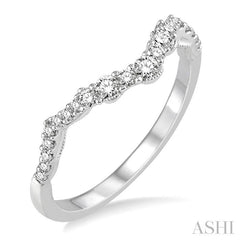 1/4 Ctw Garland Round Cut Diamond Wedding Band in 14K White Gold