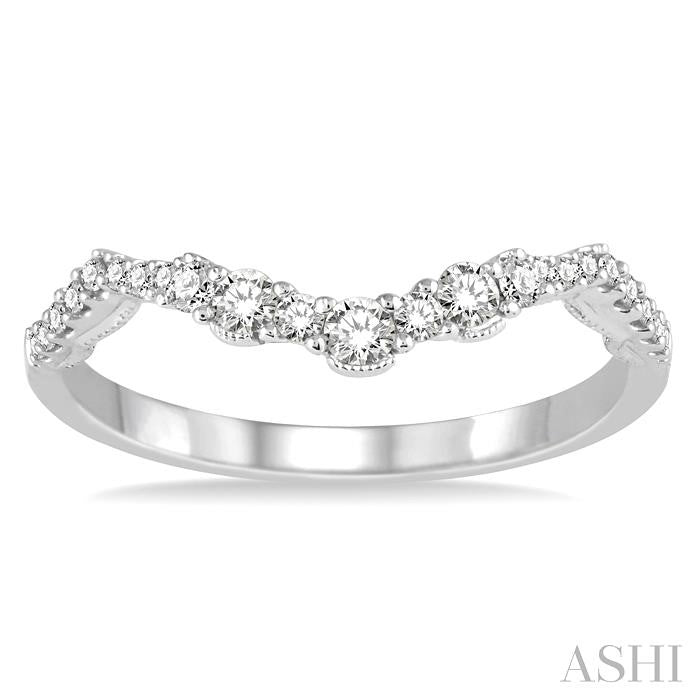 1/4 Ctw Garland Round Cut Diamond Wedding Band in 14K White Gold