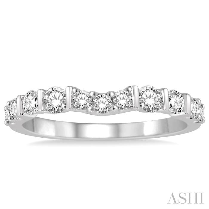 5/8 Ctw Round Cut Diamond Wedding Band in 14K White Gold
