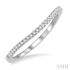 1/10 Ctw Round Cut Diamond Wedding Band in 14K White Gold