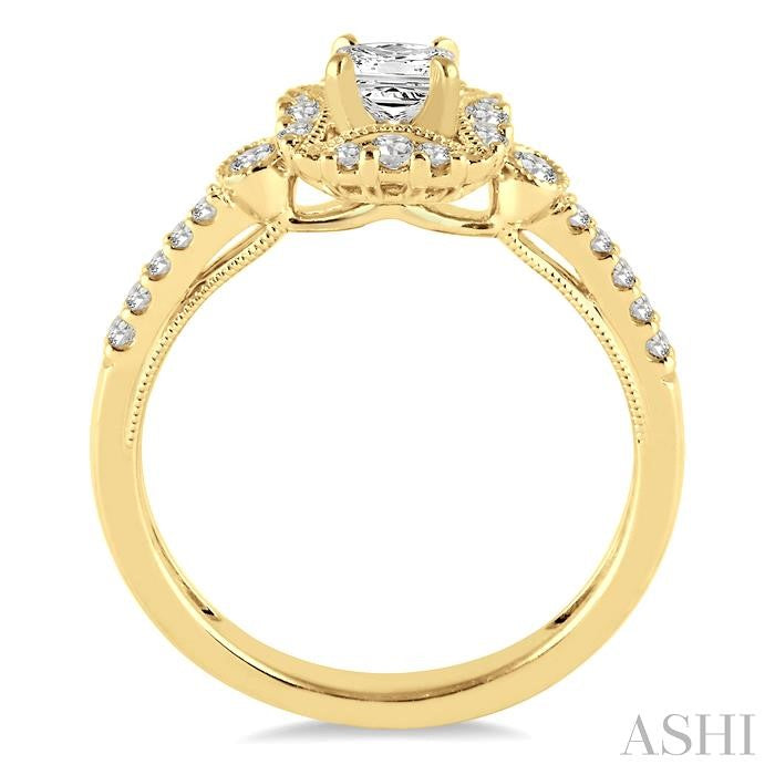 1/2 Ctw Diamond Engagement Ring with 1/5 Ct Princess Cut Center Stone in 14K Yellow Gold