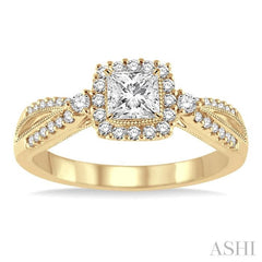 1/2 Ctw Diamond Engagement Ring with 1/5 Ct Princess Cut Center Stone in 14K Yellow Gold