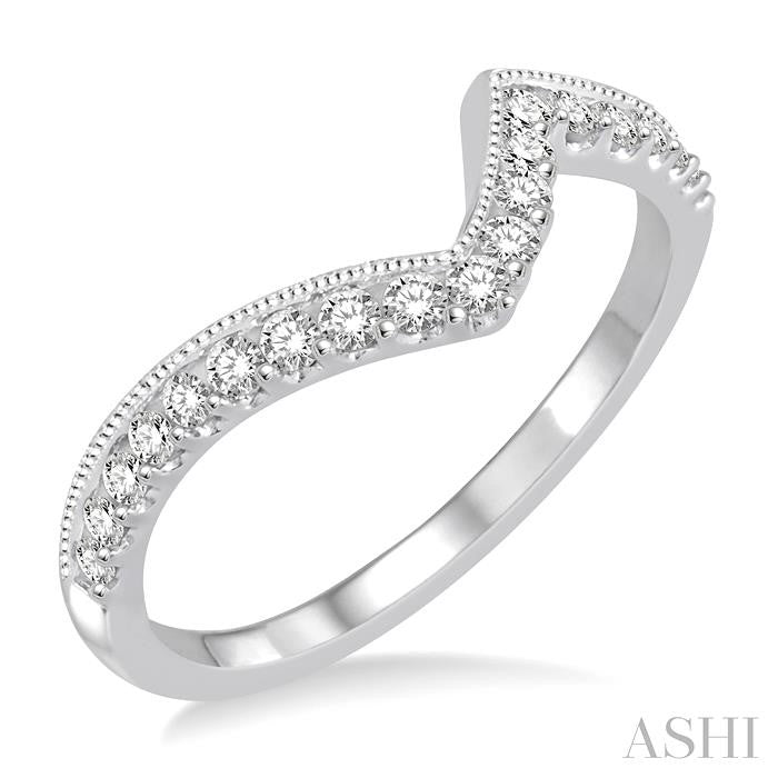 1/6 Ctw Round Cut Diamond Wedding Band in 14K White Gold