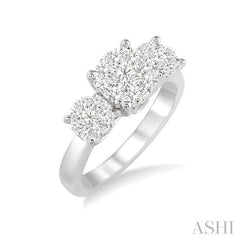 1/2 Ctw Triple Circular Head Lovebright Round Cut Diamond Ring in 14K White Gold