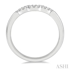 1/10 Ctw Waves Center Round Cut Diamond Wedding Band in 14K White Gold