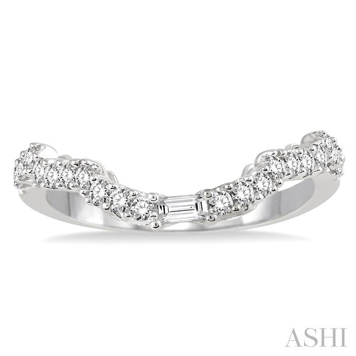 3/8 Ctw Round Cut Diamond Wedding Band in 14K White Gold