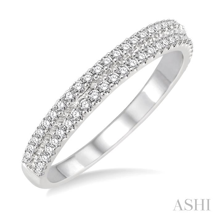 1/3 Ctw Round Cut Diamond Wedding Band in 14K White Gold