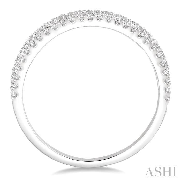 1/3 Ctw Round Cut Diamond Wedding Band in 14K White Gold