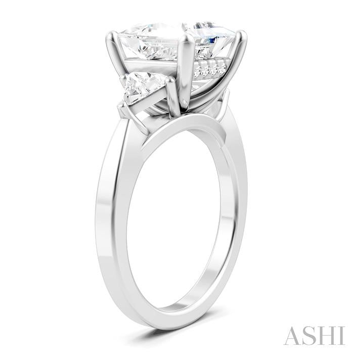 1/2 Ctw Princess Shape Trillion Cut & Round Cut Diamond Semi-Mount Engagement Ring in 14K White Gold