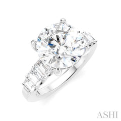 1 1/4 Ctw Round Shape Emerald and Round Cut Diamond Semi-Mount Engagement Ring in 14K White Gold