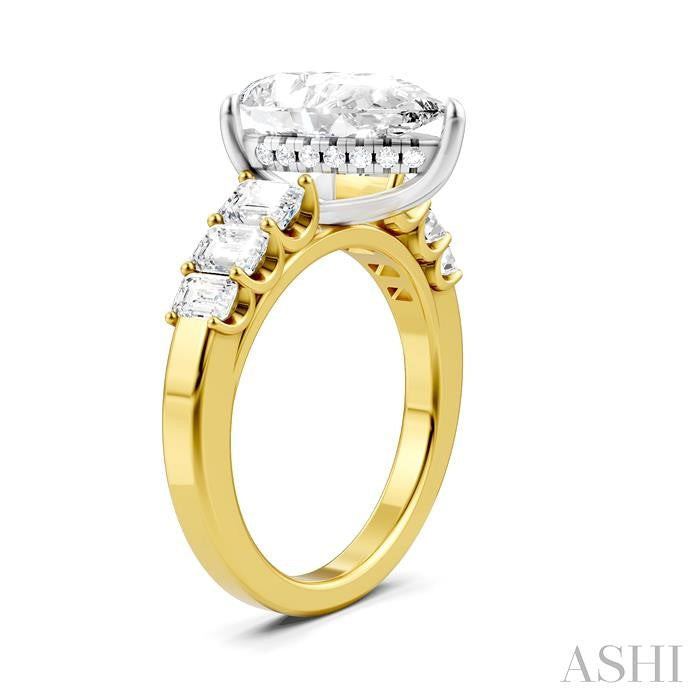 1 1/4 Ctw Pear Shape Emerald and Round Cut Diamond Semi-Mount Engagement Ring in 14K Yellow and White Gold