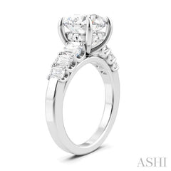 1 1/4 Ctw Round Shape Emerald and Round Cut Diamond Semi-Mount Engagement Ring in 14K White Gold