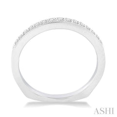 1/6 Ctw Round Cut Diamond Wedding Band in 14K White Gold
