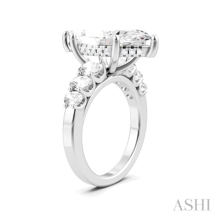 1 1/4 Ctw Marquise Shape Oval and Round Cut Diamond Semi-Mount Engagement Ring in 14K White Gold