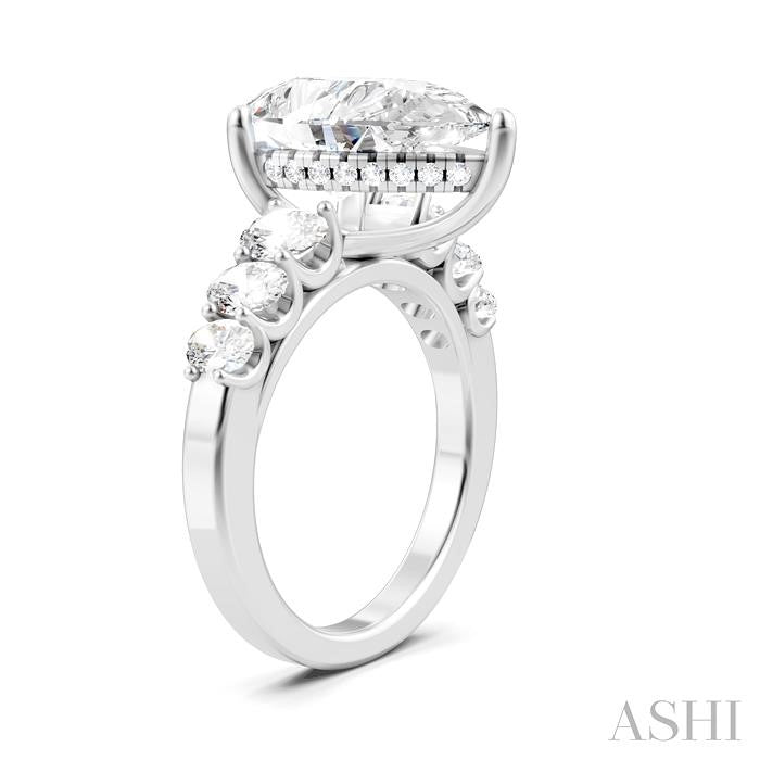 1 1/4 Ctw Pear Shape Oval and Round Cut Diamond Semi-Mount Engagement Ring in 14K White Gold