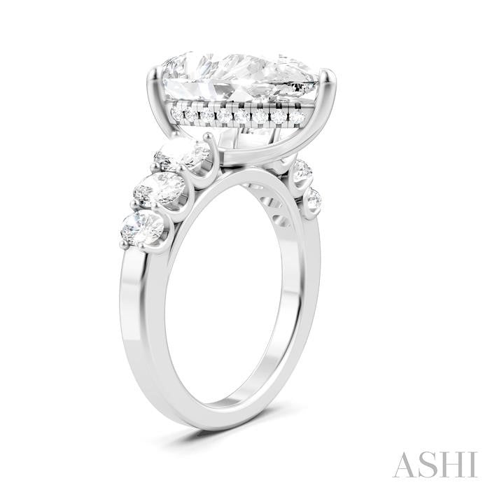 1 1/4 Ctw Pear Shape Oval and Round Cut Diamond Semi-Mount Engagement Ring in 14K White Gold