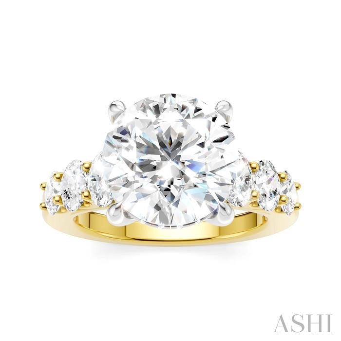 1 1/4 Ctw Round Shape Oval and Round Cut Diamond Semi-Mount Engagement Ring in 14K Yellow and White Gold