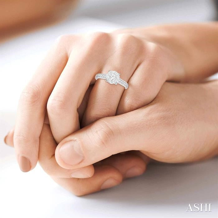3/4 Ctw Lovebright Round Cut Diamond Engagement Ring in 14K White Gold