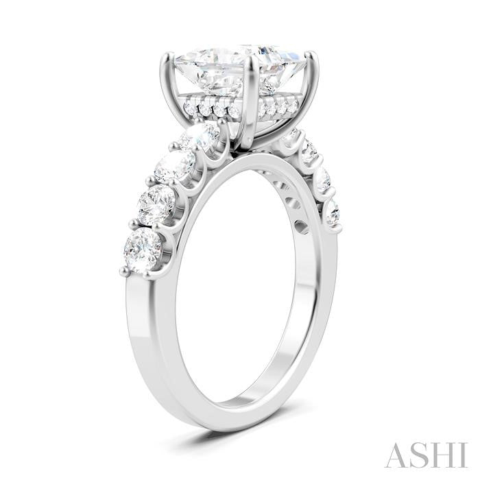 7/8 Ctw Princess Shape Round Cut Diamond Semi-Mount Engagement Ring in 14K White Gold