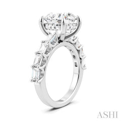 1 1/3 Ctw Round Shape Emerald and Round Cut Diamond Semi-Mount Engagement Ring in 14K White Gold
