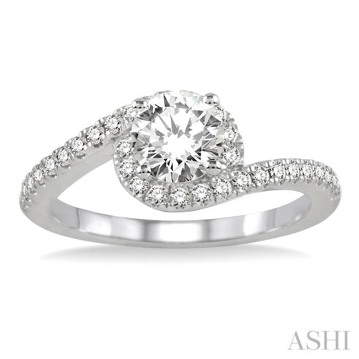 3/4 Ctw Diamond Engagement Ring with 3/8 Ct Round Cut Center Stone in 14K White Gold