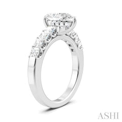 7/8 Ctw Pear Shape Princess and Round Cut Diamond Semi-Mount Engagement Ring in 14K White Gold