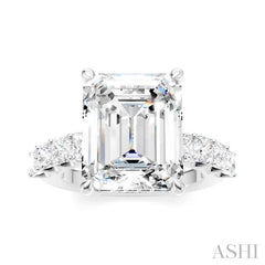 1 1/3 Ctw Emerald Shape Princess and Round Cut Diamond Semi-Mount Engagement Ring in 14K White Gold
