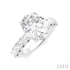 1 1/3 Ctw Oval Shape Princess and Round Cut Diamond Semi-Mount Engagement Ring in 14K White Gold