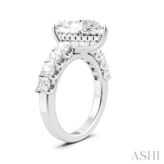 1 1/3 Ctw Pear Shape Princess and Round Cut Diamond Semi-Mount Engagement Ring in 14K White Gold