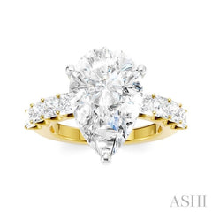 1 1/3 Ctw Pear Shape Princess and Round Cut Diamond Semi-Mount Engagement Ring in 14K Yellow and White Gold