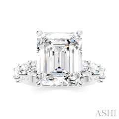 1 1/3 Ctw Emerald Shape Oval and Round Cut Diamond Semi-Mount Engagement Ring in 14K White Gold
