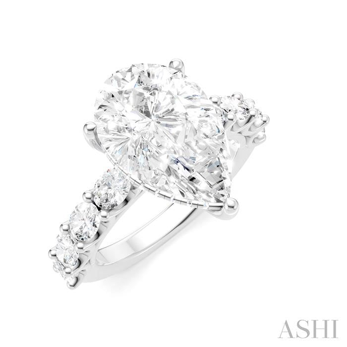 1 1/3 Ctw Pear Shape Oval and Round Cut Diamond Semi-Mount Engagement Ring in 14K White Gold