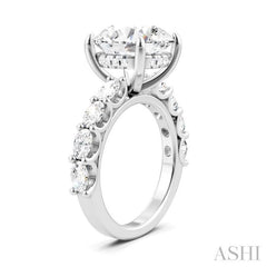 1 1/3 Ctw Round Shape Oval and Round Cut Diamond Semi-Mount Engagement Ring in 14K White Gold