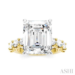 1 1/3 Ctw Emerald Shape Oval and Round Cut Diamond Semi-Mount Engagement Ring in 14K Yellow and White Gold