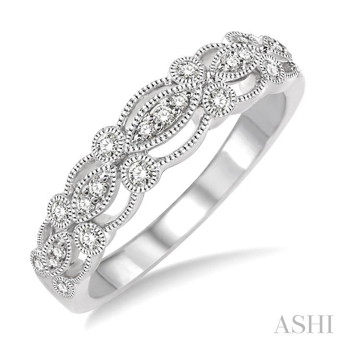 1/4 Ctw Round Cut Diamond Wedding Band in 14K White Gold