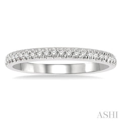 1/6 Ctw Classic Round Cut Diamond Wedding Band in 14K White Gold