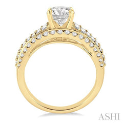 1 1/3 Ctw Baguette and Round Cut Diamond Semi-Mount Engagement Ring in 14K Yellow Gold