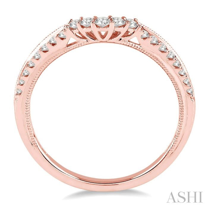 1/4 Ctw Round Cut Diamond Wedding Band in 14K Rose Gold