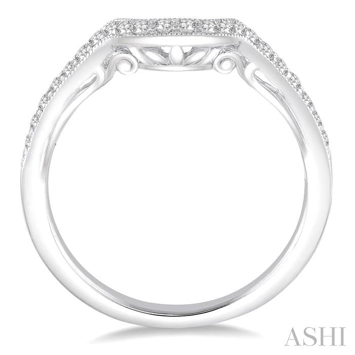 1/4 Ctw Round Cut Diamond Wedding Band in 14K White Gold